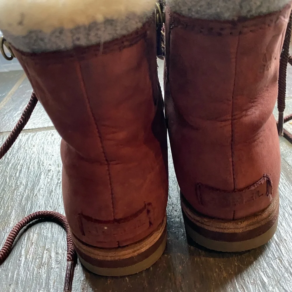 Sorel Sneakchic Alpine Boots size 7 - Picture 3 of 5